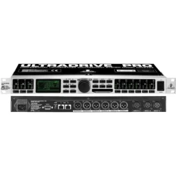 BEHRINGER DCX2496 — процессор эффектов