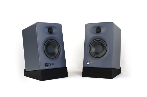 AURASONICS FLS-KN — стойка для студийных мониторов