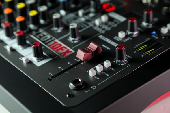 Allen&amp;Heath ZEDi10FX
