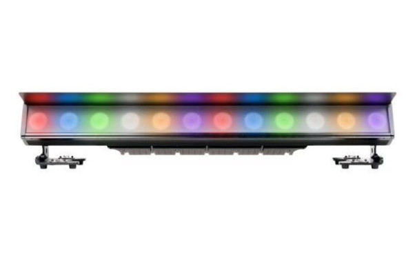 ELATION SIXBAR 1000IP — светодиодный прожектор LED BAR