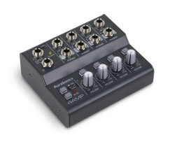 AURASONICS 4AMP — усилитель для наушников