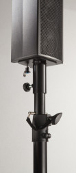 FBT VERTUS CLA 604A — активный элемент линейного массива